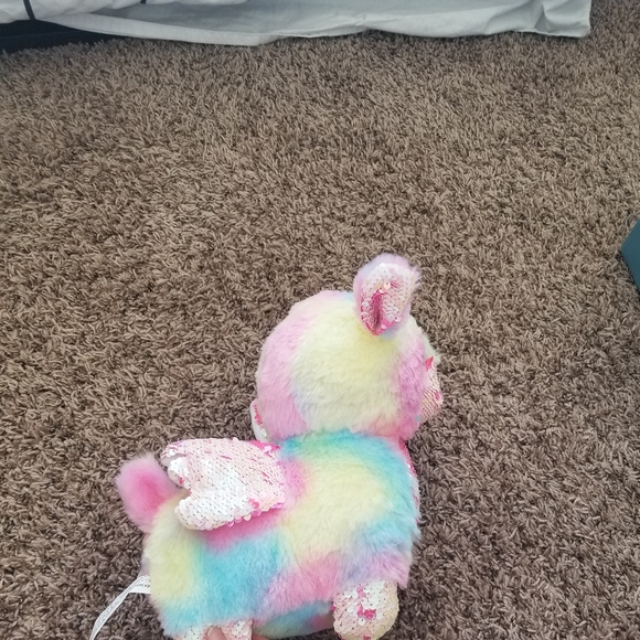 Rainbow Rare Plush Lamb With Wings Flip Sequence! - Picture 7 of 8